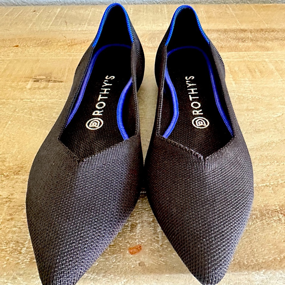 Rothys Flats